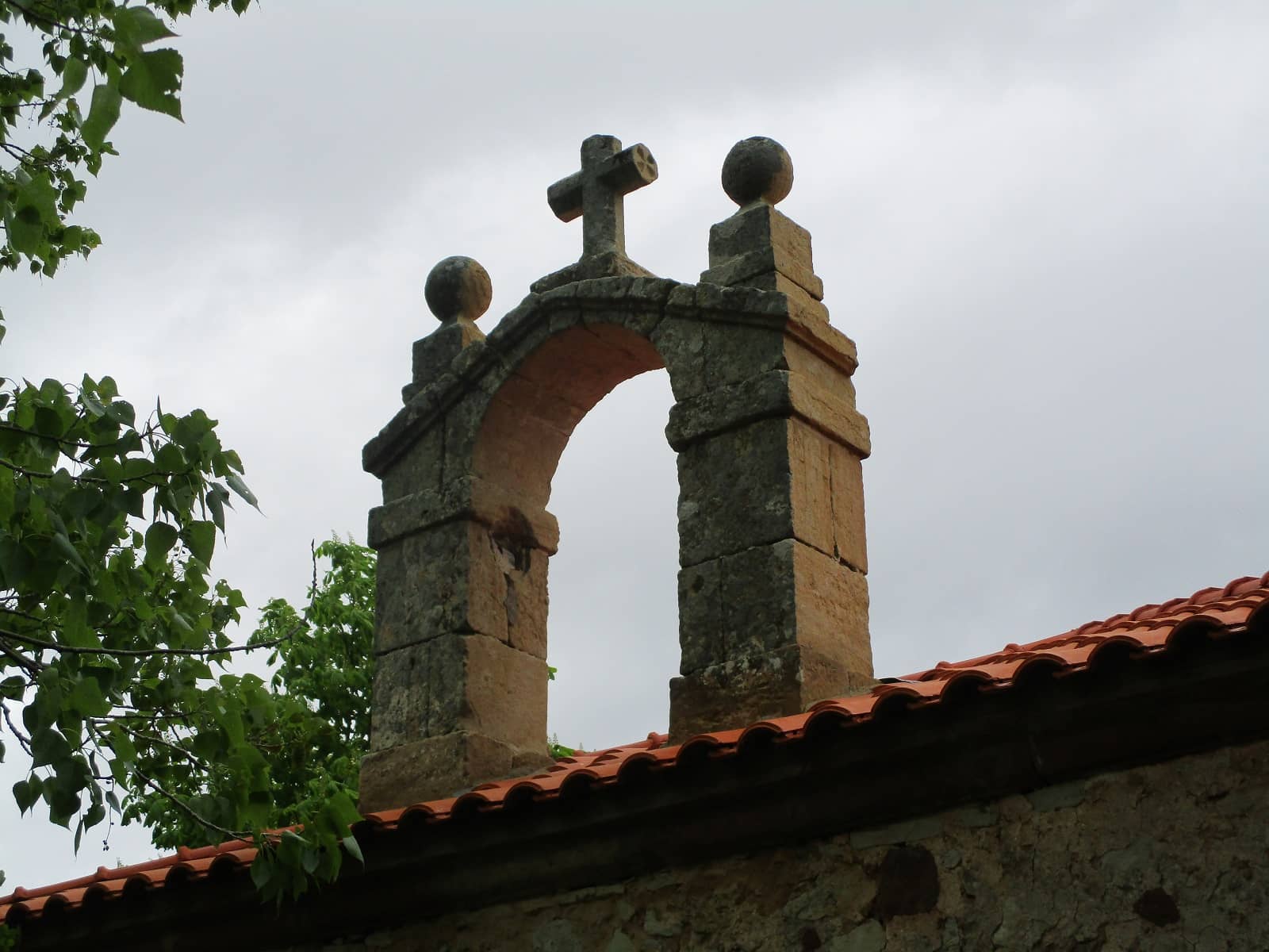 Espadaña de la ermita de Barconcitos. Foto Ángel Lorenzo